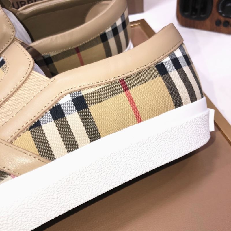 Burberry Low Shoes